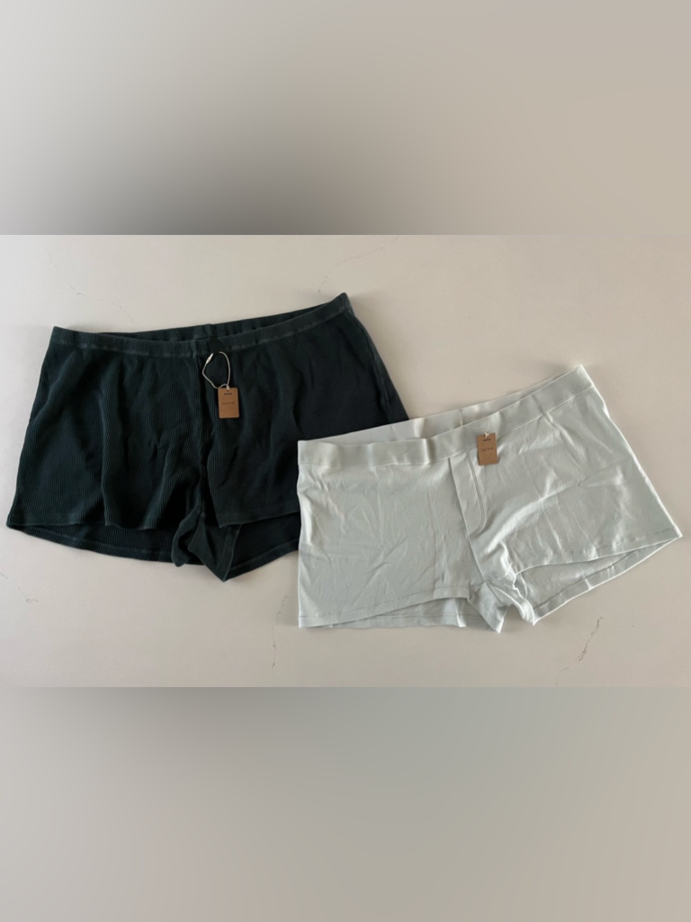SKIMS Shorts 2 pack